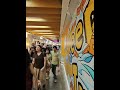 Corredores d e vendas em Guangzhou túnel do metrô