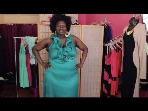 How to Support Big Breasts in a Halter Dress : Ideas for Fashion ...