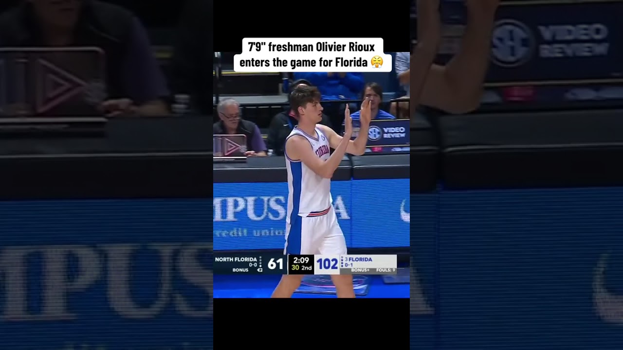 TALLEST PLAYER IN COLLEGE BASKETBALL HISTORY 🤯