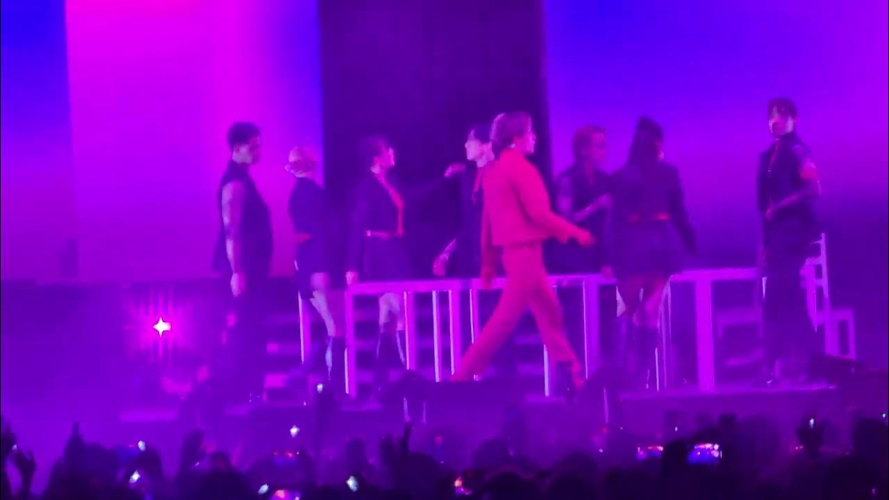 Jackson Wang Vibes MagicManWorldTour in Toronto YouTube