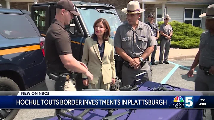 New York Gov. Kathy Hochul meets with state troopers about border security
