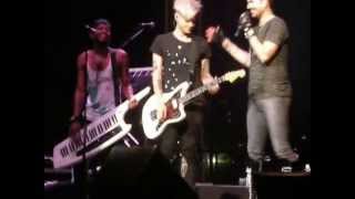 Adam Lambert- Dragon Attack ,We Will Rock You ,Shady Band Intro (San Diego 07.02.13)