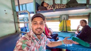 Darbhanga-Secunderabad Express train Journey in Sleeper Class of Indian railways