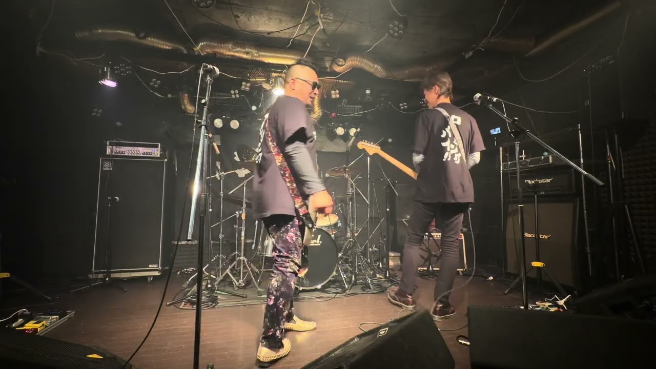 206.1.11 初ライブ　ラジャ　爆音狂演会