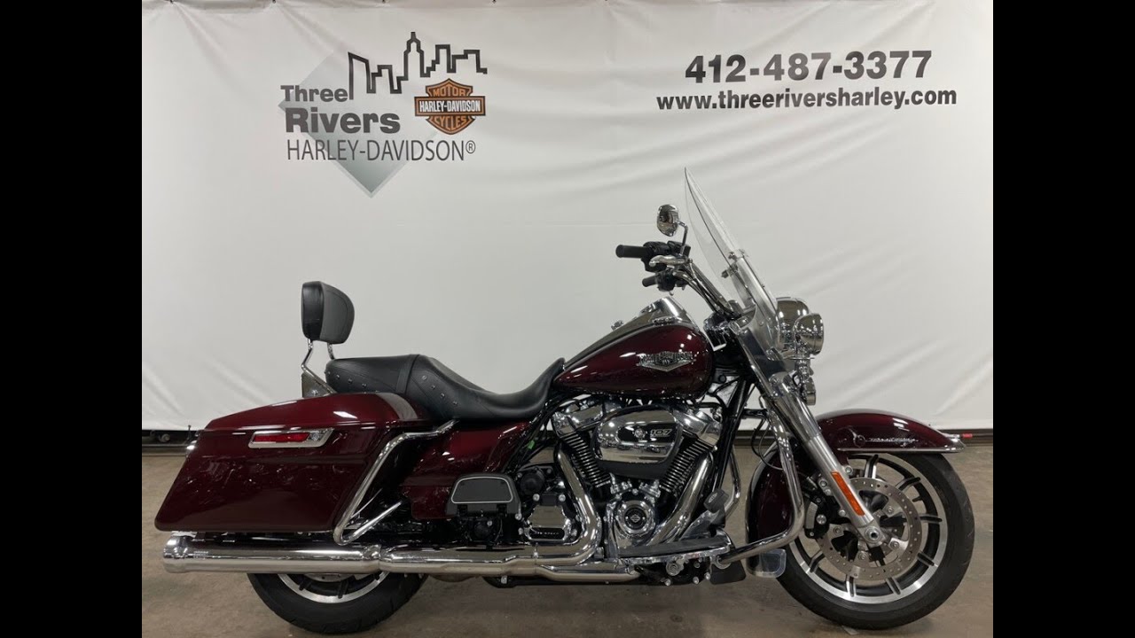 2018 Harley-Davidson Road King Twisted Cherry