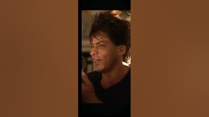 Shah Rukh Khan 😍😍😍fixing his hair #shorts #hair #labonko