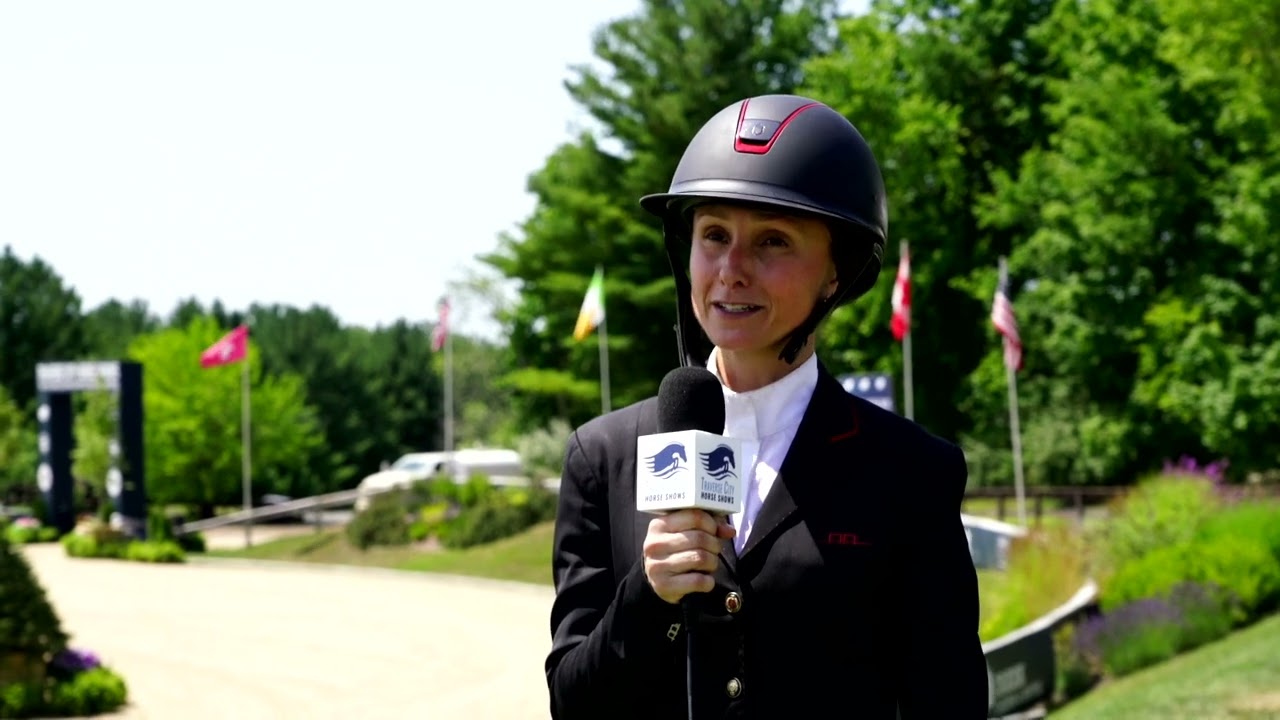 Georgina Bloomberg and Tulara Colmine Win the $32,000 CSI3* Welcome Stake
