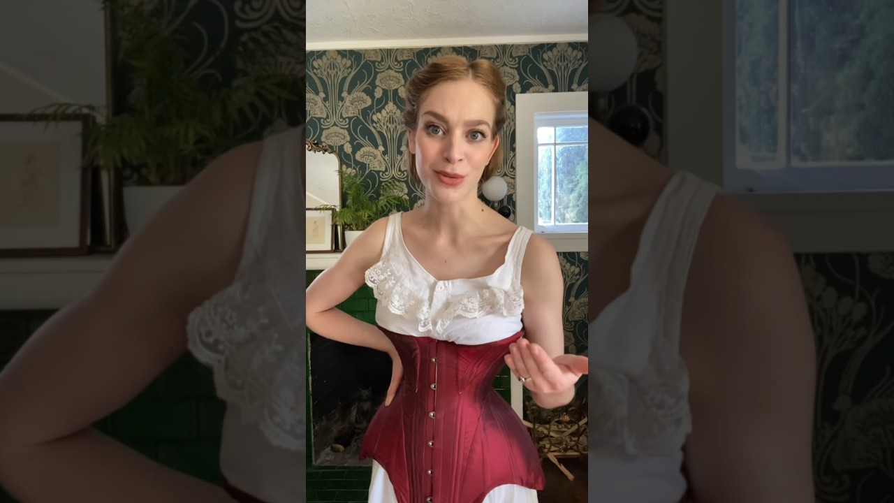 Корсет эдвардианской эпохи высшего общества против корсета рабочего класса