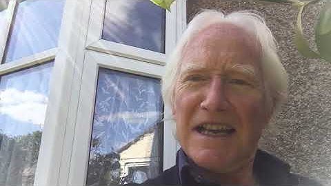 Replace top hung UPVC window hinges - the DIY method explained plus how to avoid common mistakes.