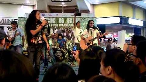 Jinbara-Cinta Pantai Merdeka (live)