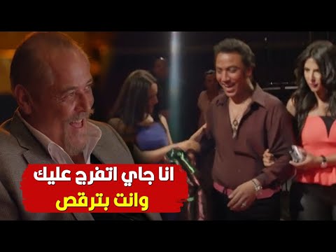 عايزاك تبوس الاسد شوف جبروت ابو هيبه لما طلع كين على المسرح وخلاه مسخره وفرج عليه الناس 