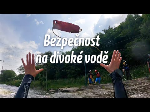 Video: Veteráni A řeky: Hledání Míru V Divoké Vodě - Matador Network