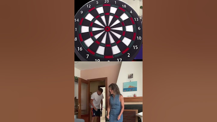 PLAYING DARTS WITH MY GIRLFRIEND using the Granboard Dash 3S electronic dartboard in online mode