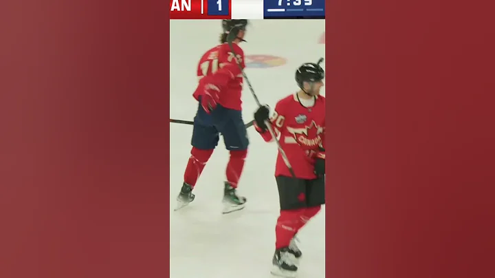 Zac Bell with the Michigan Goal for Canada!! 🥅🏒