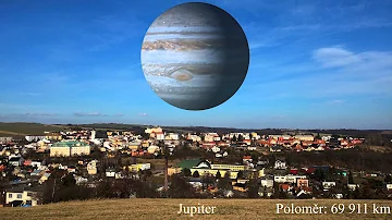 Jaké jsou největší měsíce na Měsíci?