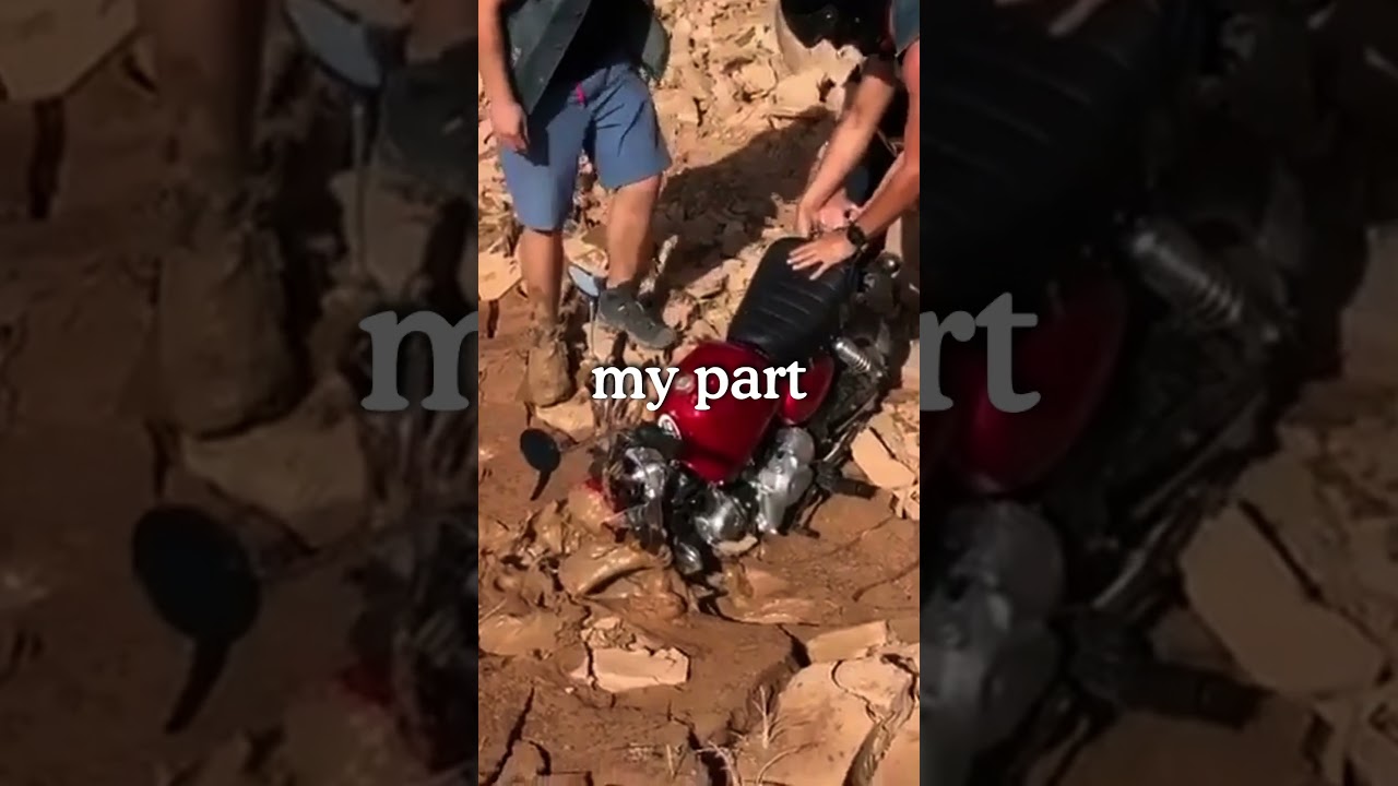 &laquo;Да. Определенно застрял&raquo; &mdash; обезьяний велосипед застрял в грязи во время приключения Monkey Run M...