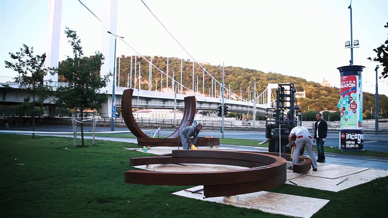 Bernar Venet sculpture installation in downtown Budapest