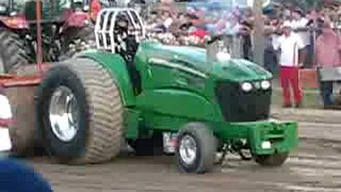 John Deere super stock tractor pull @ Washington C...