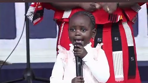 Trending Baby Wendy performs "Ndoka na Ihoya By Bishop Ben of JCM" at JCM church 