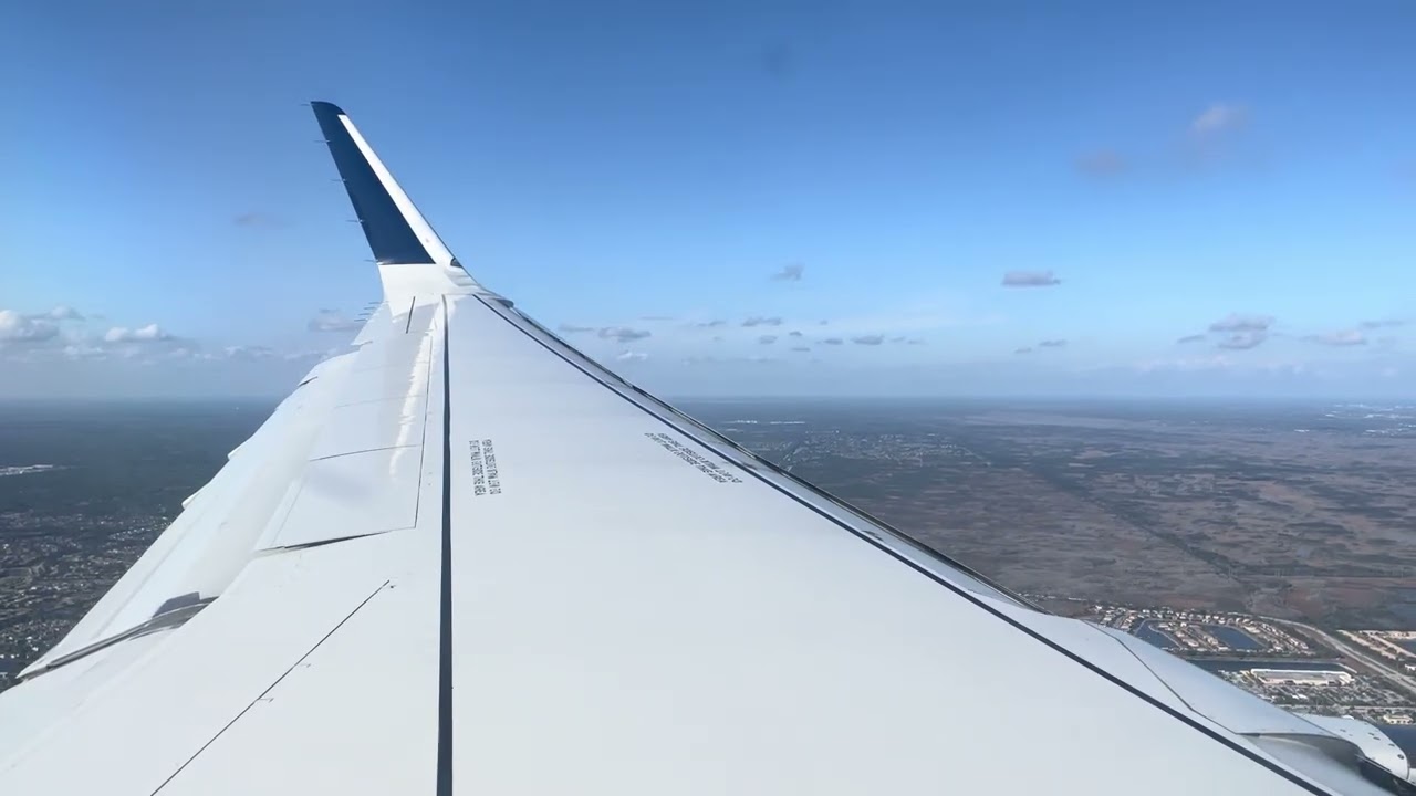 Delta A321 arrival into West Palm Beach, awesome ￼landing! 