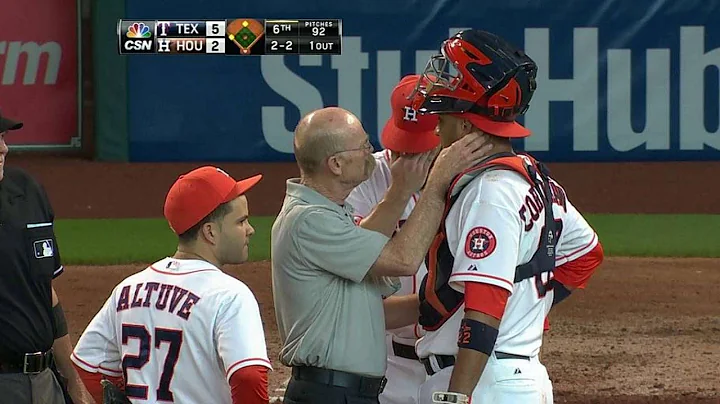 TEX@HOU: Trainers check on Corporan after bat to h...