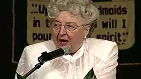 Gwen Shaw, in New Orleans, "Joan of Arc" pt 1; WC ...