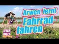 ILIAS WELT HISTORY - Arwen lernt Fahrrad fahren