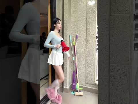 送你一个性感老婆玩玩怎么样？！#shorts