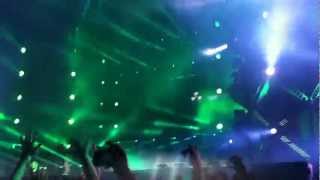 Download Lagu Knife Party @ Ultra Music Festival 2013 (Destroy them with lasers)