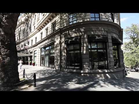 8 მაისი 19:00 - რობერტ გო - ზურგში / KOLGA TBILISI PHOTO 2013