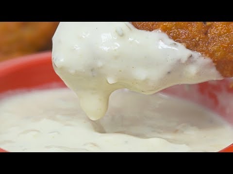 Keto Blue Cheese Dressing With Buttermilk