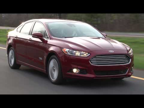 2013-ford-fusion-energi---drive-time-review-with-steve-hammes-|-testdrivenow