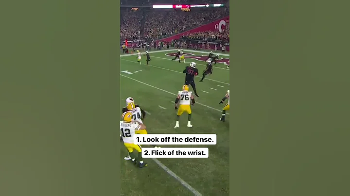 Aaron Rodgers flick of the wrist Packers Cardinals
