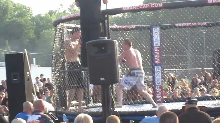 justin bushman fight 7-14-12 rd3