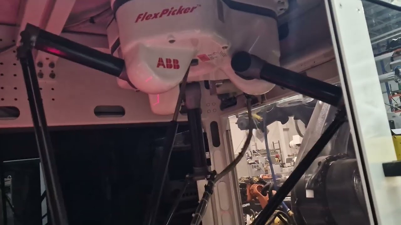 ➤ Used Robot Cell on ✔️