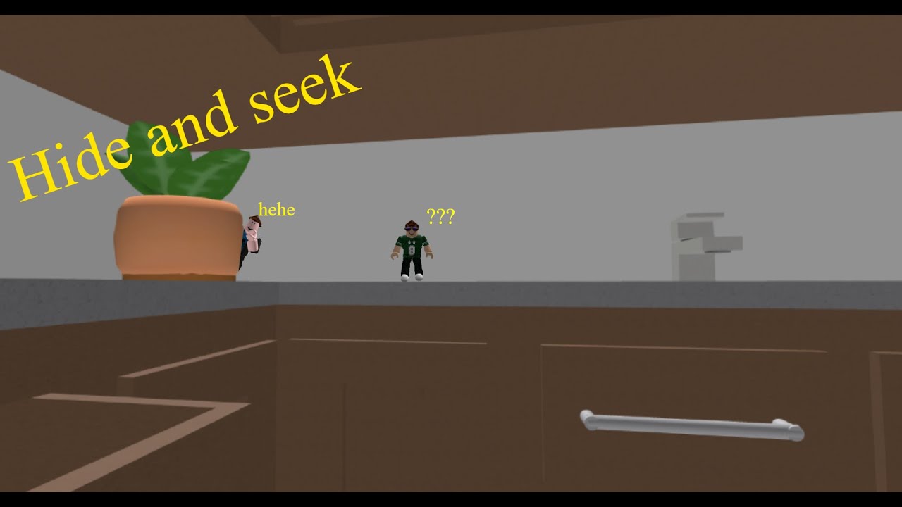 Roblox hide and seek - YouTube