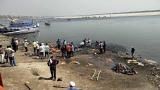 Dead Bodies being burnt at HarishchandraGhat Crematorium Varnasi