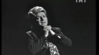 Zeki Müren (musical artist) Bitmeyen Şarkılar Zeki Müren Şarkıları - Zeki Müren Dinle