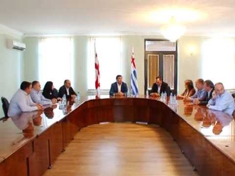 შეხვედრა დეპუტატობის კანდიდატებთან