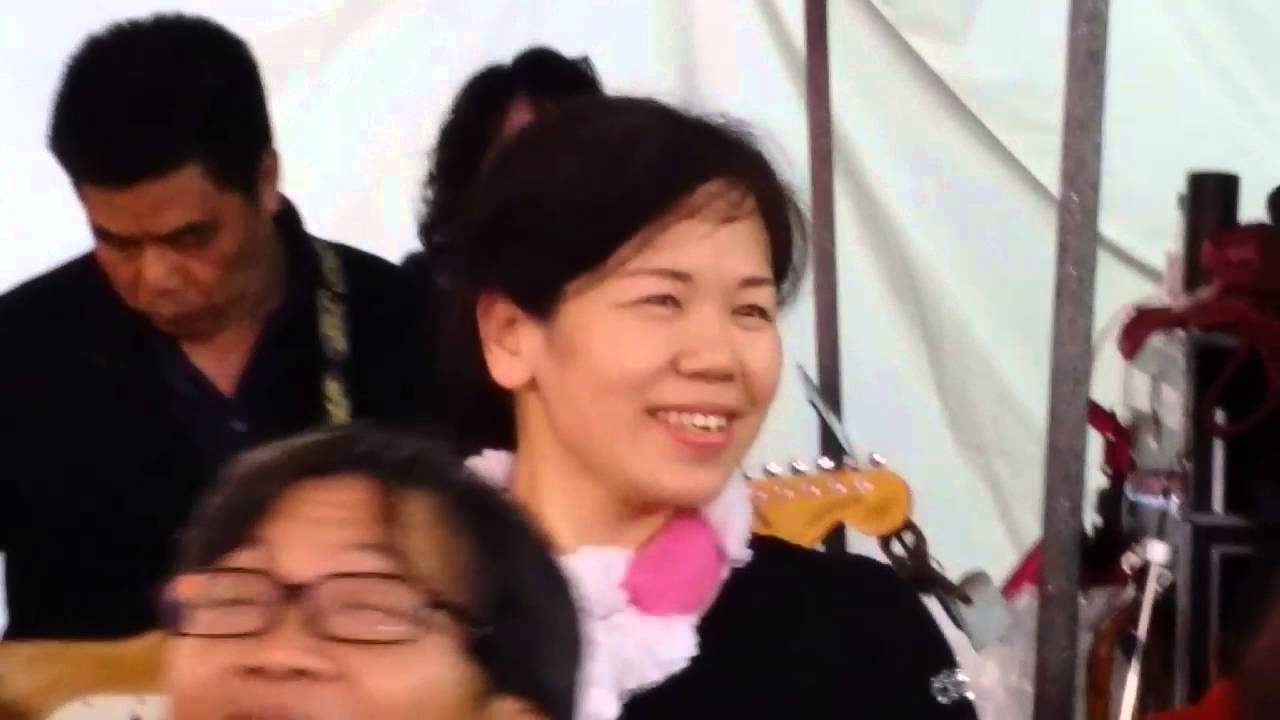 Mongkok HK Street Singing Old Disco Songs 3 Men Band Call 3L mongkok-hk-street-singing-old-disco-songs-3-men-band-call-3l