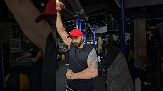 one arm cable shoulder press #shoulder #shoulderpress #youtubeshorts #motivation #reels #love #gym