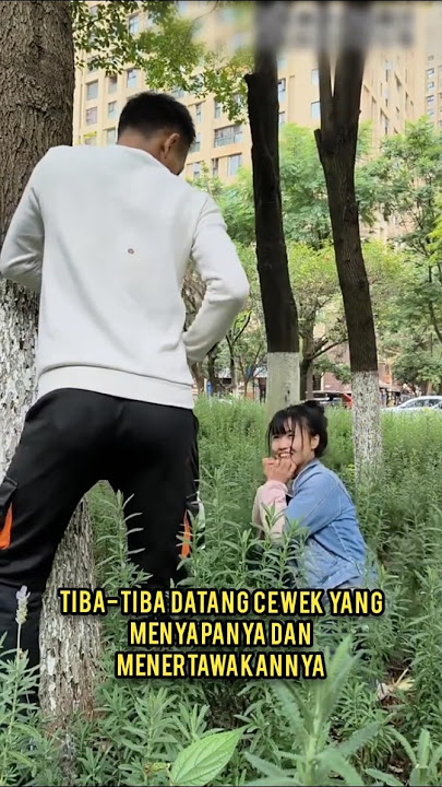 This man was approached by a girl while he was peeing #shorts #comedy