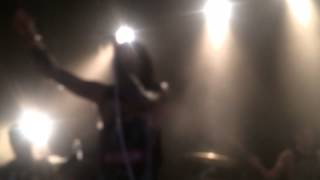 blessthefall - Bottomfeeder (live @ la Flèche d'Or, Paris)