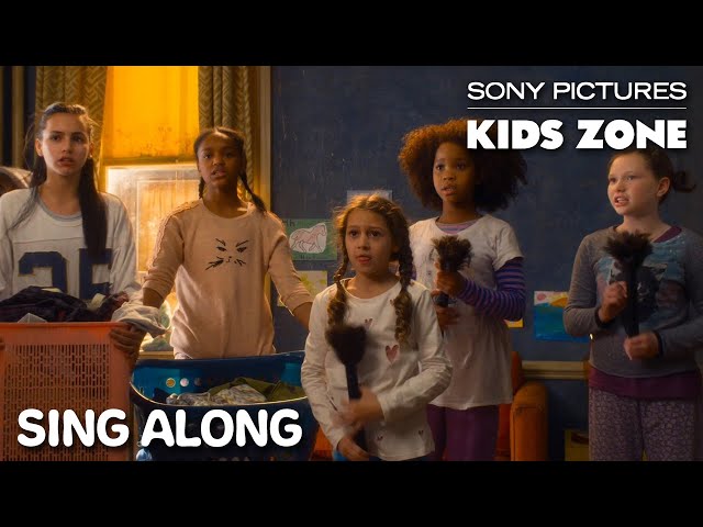 Annie (2014) - “It’s The Hard Knock Life” Sing Along | Sony Pictures Kids Zone class=