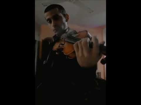 عزف كمان بفكر في الى ناسيني