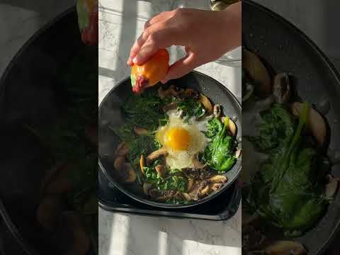 Egg w/ Spinach