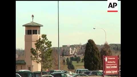 Convicted former Illinois Gov. Rod Blagojevich entered a federal prison in Colorado on Thursday to b