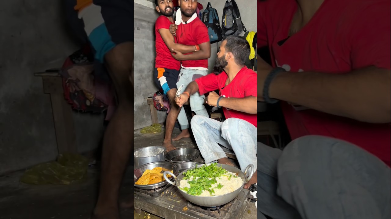 Egg biryani cooking bachelor Bihari 😂🤣#comedy #cooking #eggbiryani #bihari #bachelor #vnofficial1