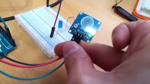 Arduino Uno 로 TTP223B 디지털 터치센서 모듈을 이용해 LED 깜박이기