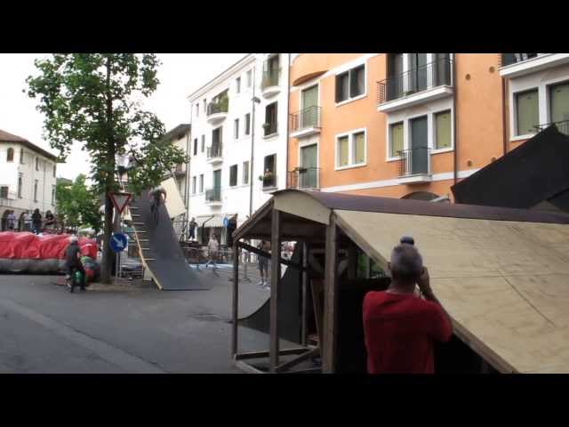 BACKFLIP BMX